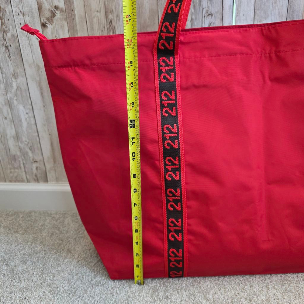 Women's Carolina Herrera large beach, travel Tote Bag Red - Picture 3 of 8
